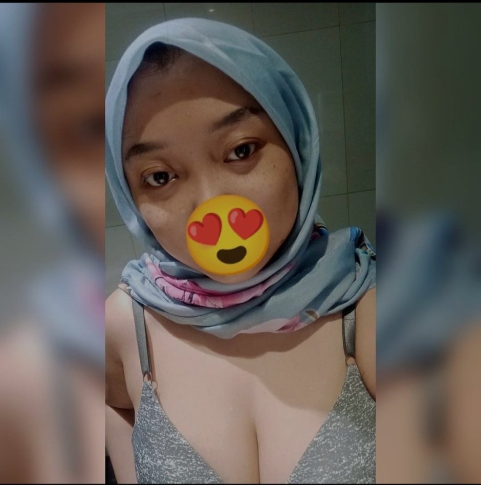 Hijab Trending 2025 Viral ABG Di Gebj0t Nyampe Maksimal Gadis Hijab Pipis Basah Di Kasur