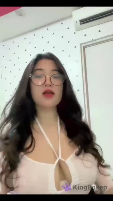 Kisah Ibu Kos Top Viral Indonesia HUJAN2 DI ANGETIN 4nak Kos Yang Tampan Dan Beringas